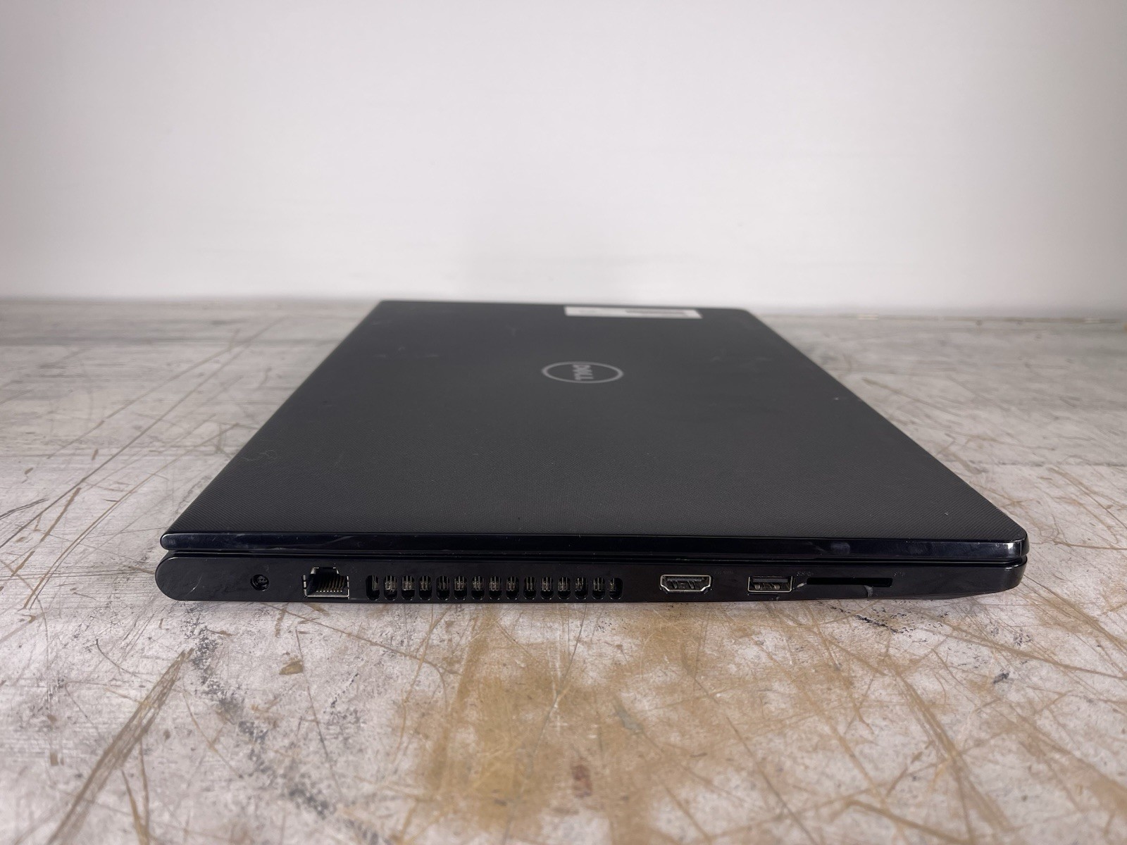 DELL INSPIRON 15 3555 AMD E2-6110 @ 1.5 GHz, NO RAM, NO HDD/OS – (PARTS)