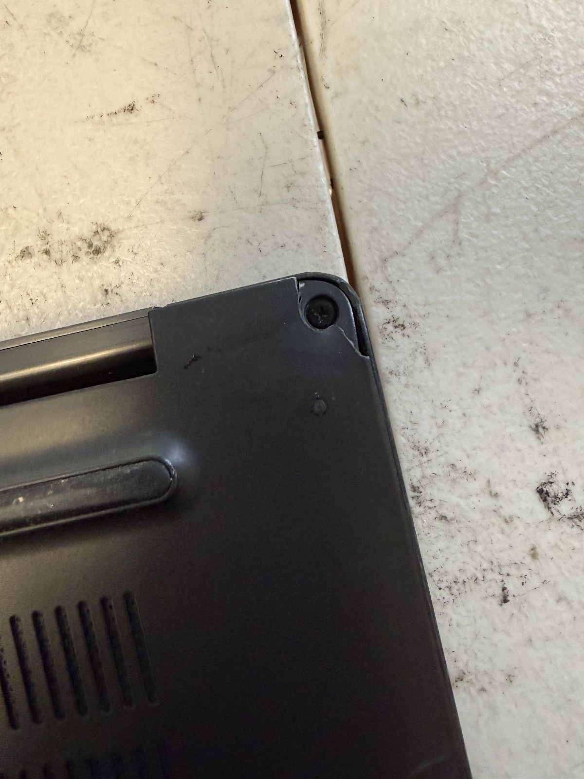 Dell Latitude 7480 14.0″ | Intel i5-7300U 2.6GHz | 8GB RAM