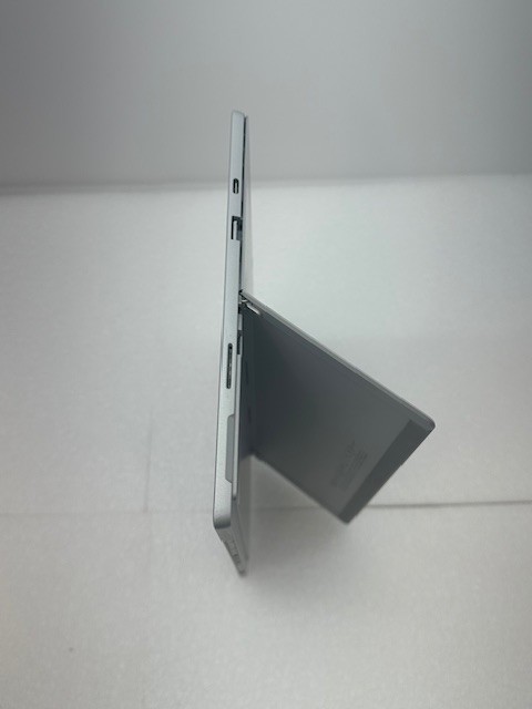 Microsoft Surface Pro 7+ 1960 Intel i7-1165G7 2.80GHz 16GB RAM 512GB SSD BUNDLE