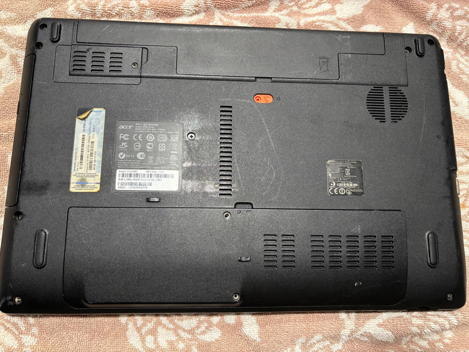 ACER Aspire 5750-7638 15.5 inch used laptop for parts/repair has HDD