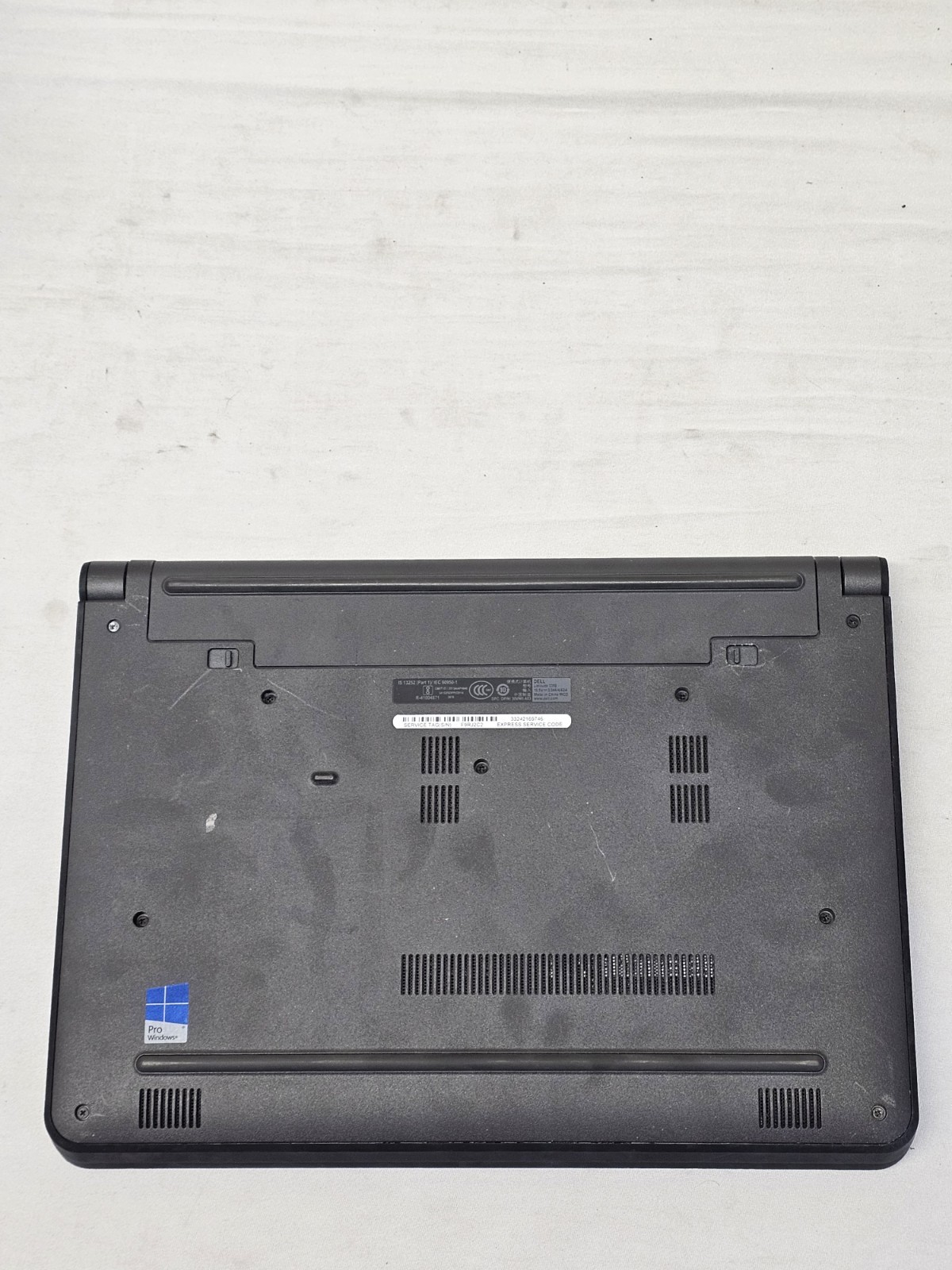 Dell Latitude 3350 Laptop – Celeron 3215u – 4GB RAM – 128GB SSD – Windows 10