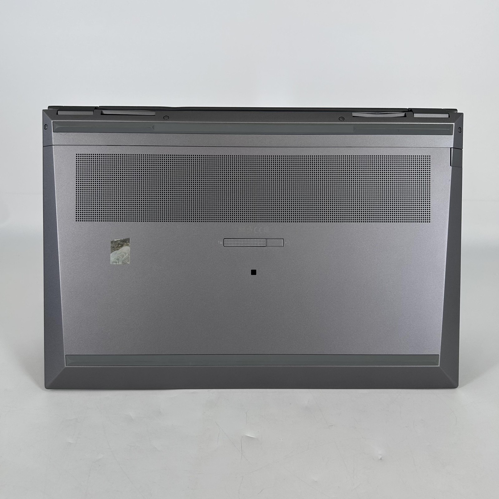 HP ZBook Fury 15 G8 FHD i7-11800H 2.30GHz 32GB 512GB SSD RTX A2000 Good