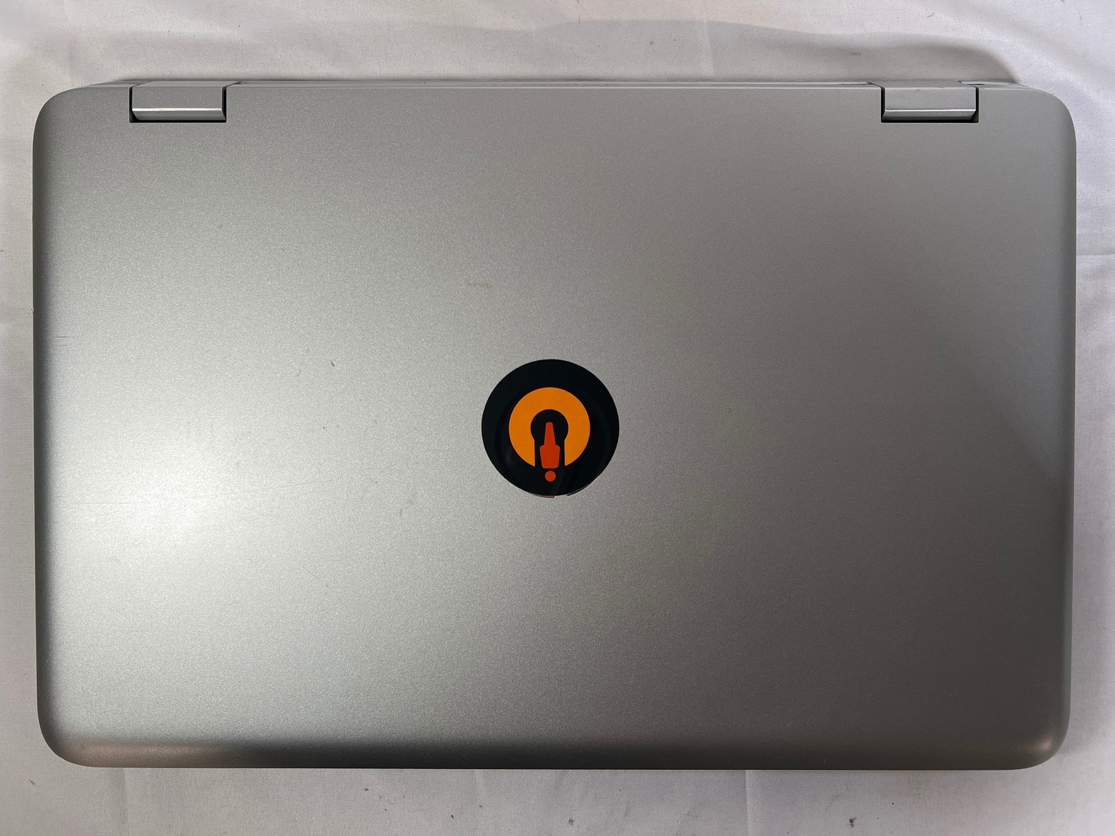 HP Envy 15 x360 Convertible 15.6″ Intel i5-4210U 1.7GHz 8GB No Drive FOR PARTS