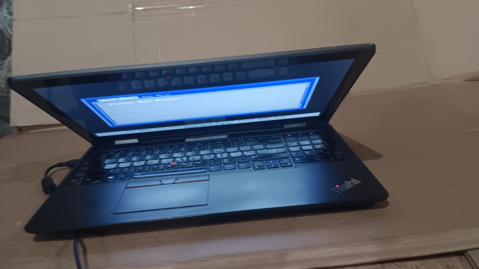 Lenovo ThinkPad Yoga 15 Core i5-5200 @ 2.2 GHz 15.6 convertible LCD screen 20DQ