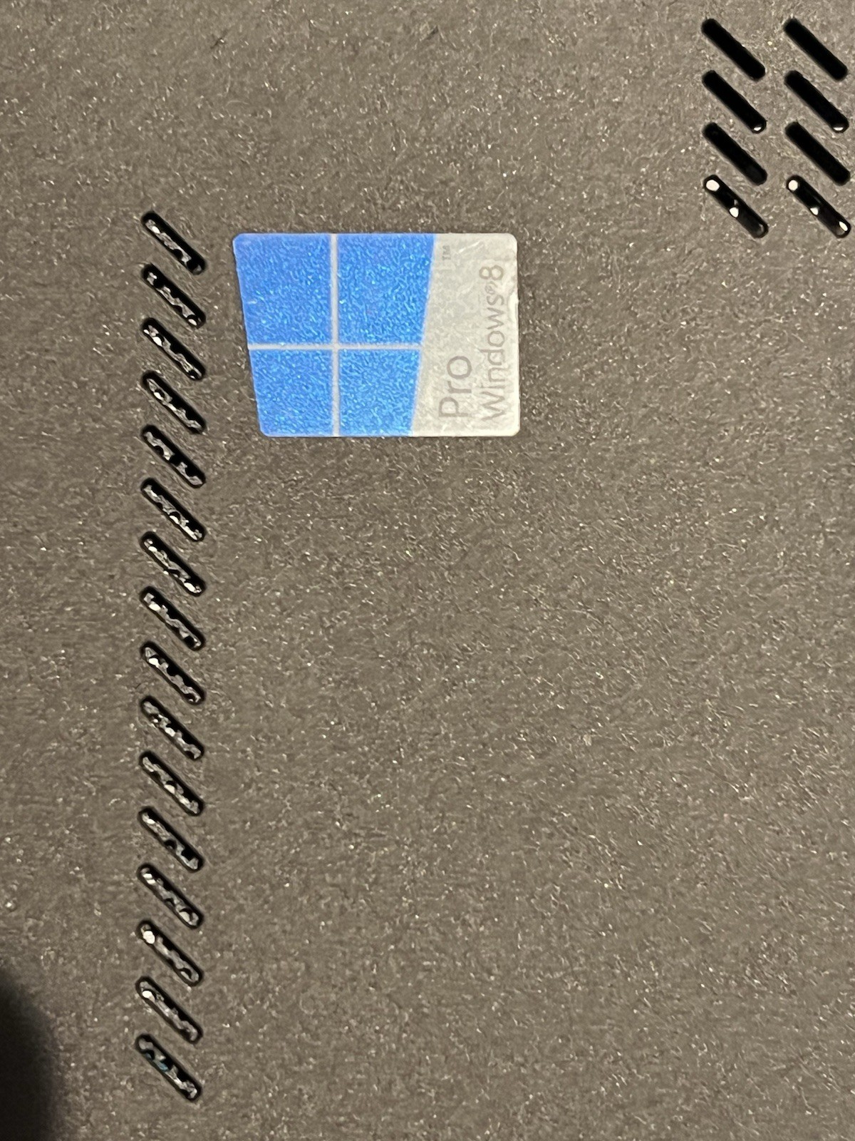 Lenovo Thinkpad X250 12.5″ 8 Gig Ram Intel i5-5200U – PARTS Read