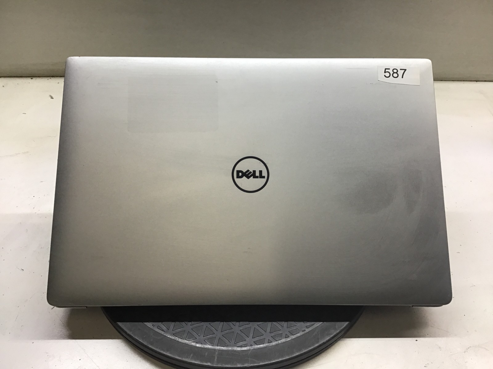 Dell Precision 5510 Intel Core i5-6300HQ Nvidia GPU