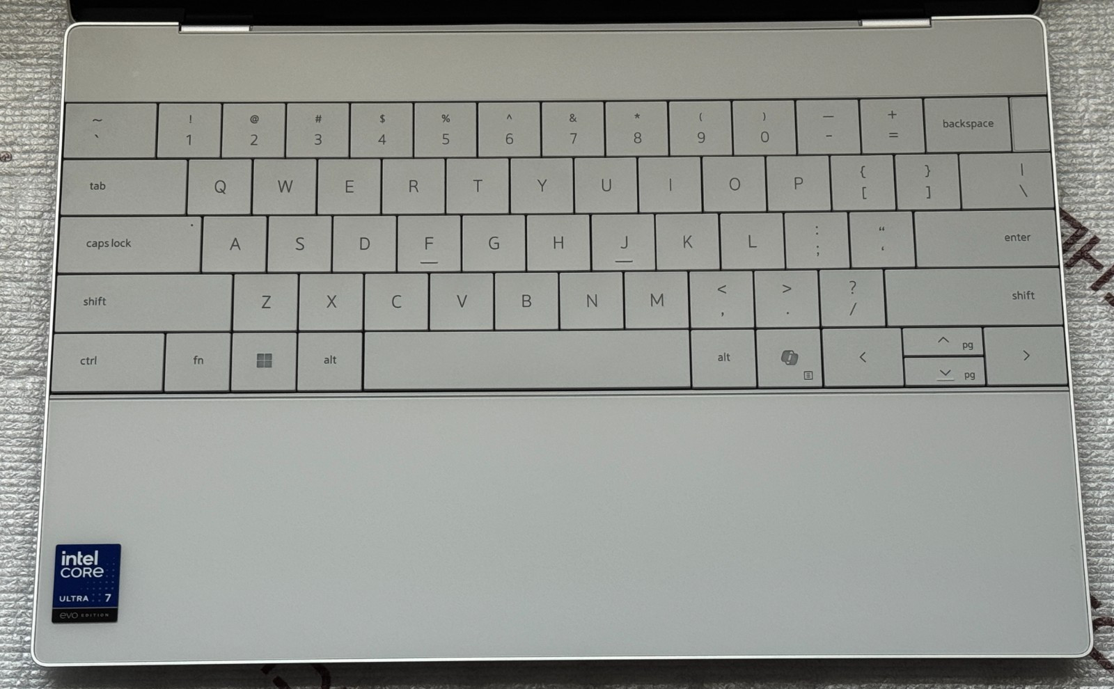 Dell XPS 13 9350 13.4″ 3K OLED Touch Laptop Ultra 7 258V 32GB RAM 1TB SSD