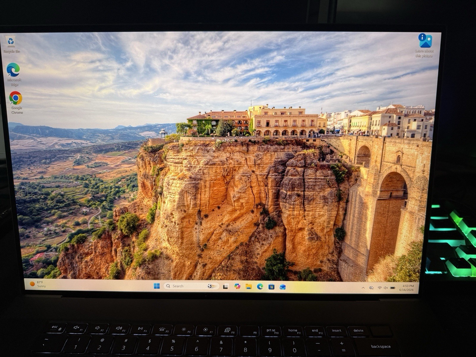 Dell XPS 17 9700 17″ Touchscreen i5-10300H 32GB 954GB SSD Win 11 Pro