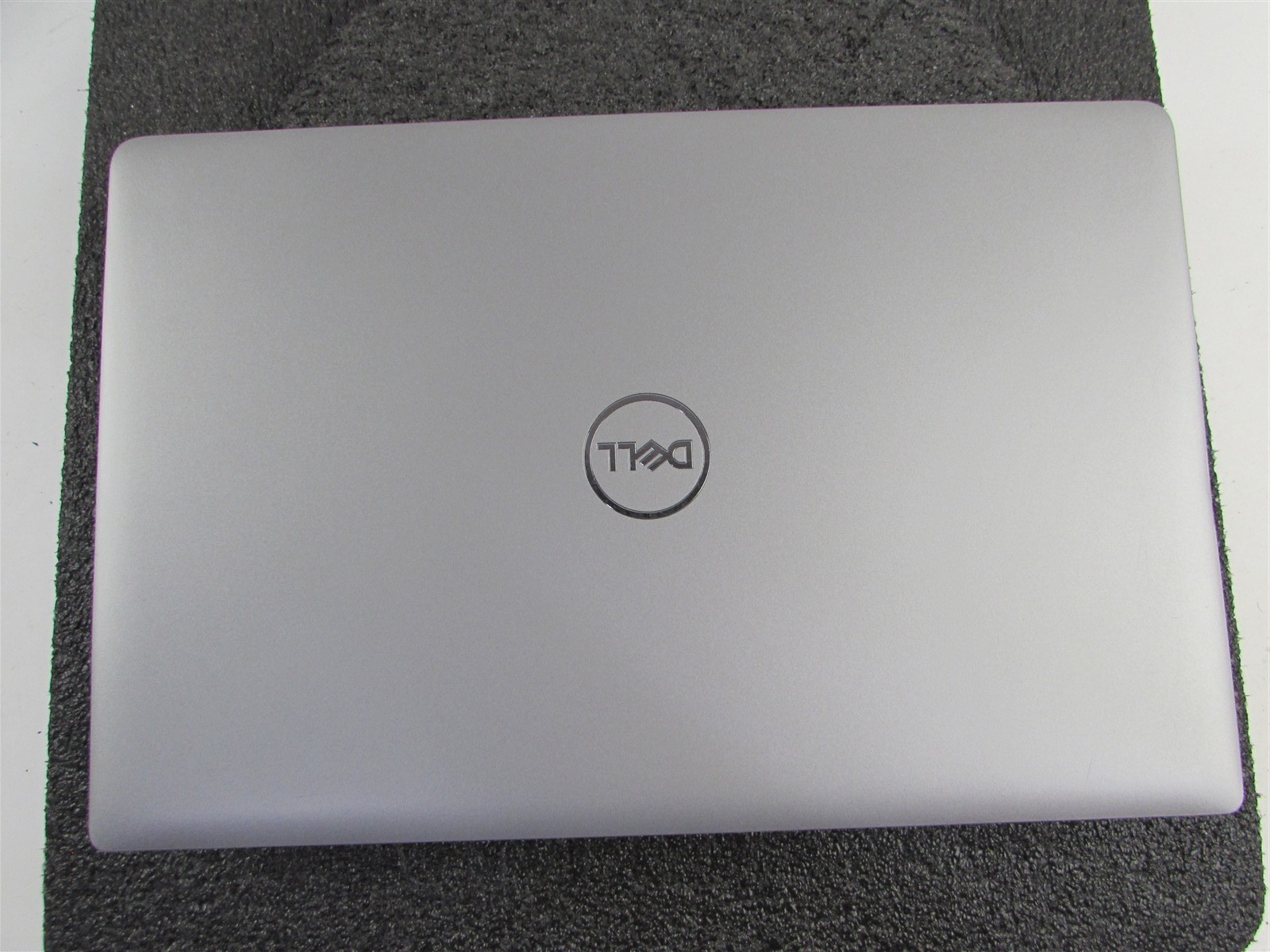 DELL LATITUDE 5540 1920X1080 FHD CORE I7-1370P 14 CORE 1TB SSD 32GB RAM WIN 11