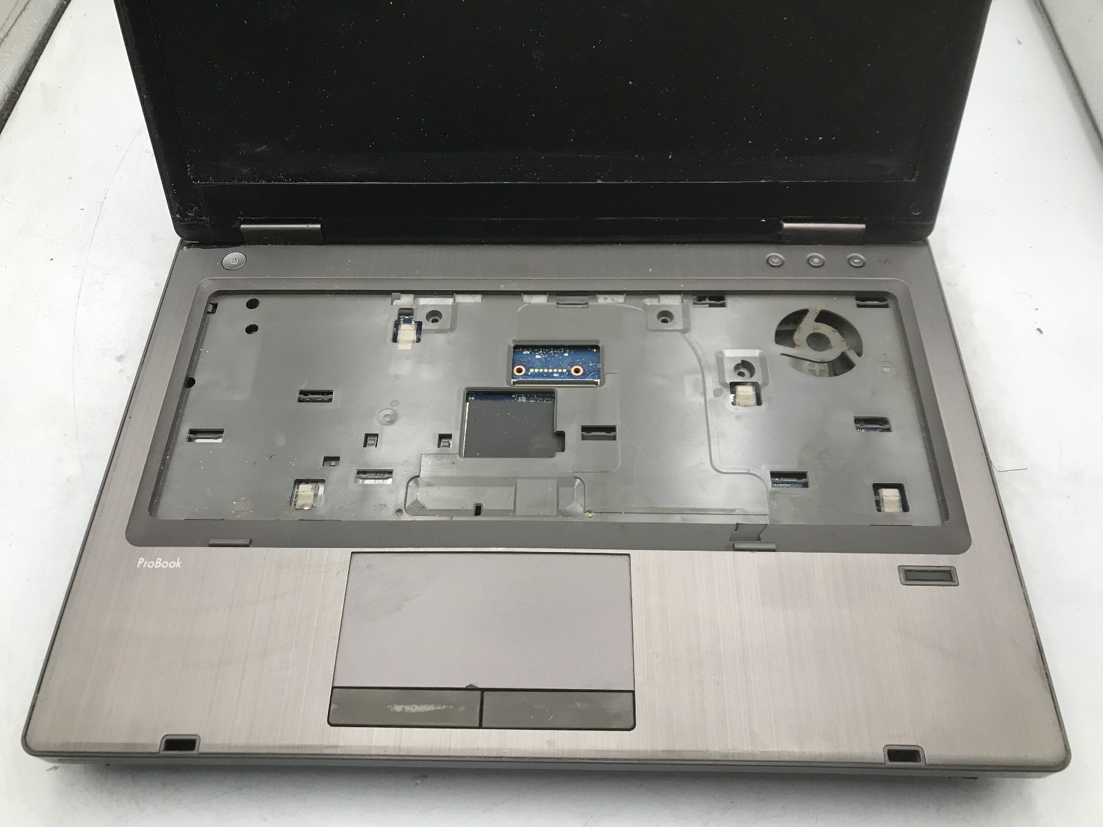 HP PROBOOK 6460B – FOR PARTS/REPAIR – MISSING PARTS – NO CPU – NO RAM – READ -BB