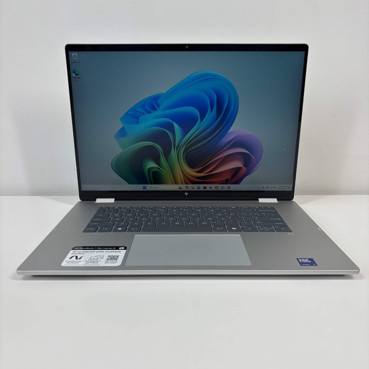 HP Omnibook 7 Flip 16-AU0070WM 16″ Core Ultra 7 256V 2.2GHz 16GB RAM 512GB SSD