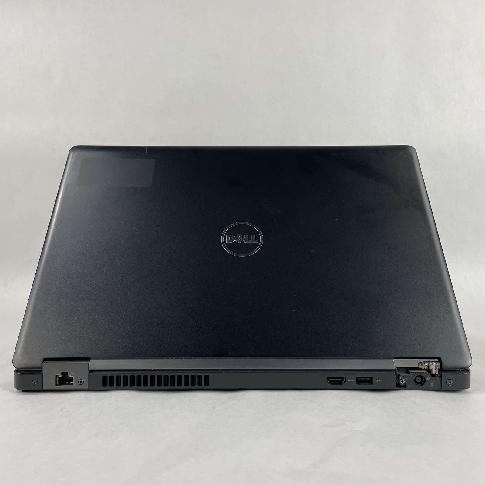 Dell Latitude 5580 15.6″ i5-7440HQ 2.8GHz 8GB RAM No SSD/OS/AC – Bad Hinge Cover