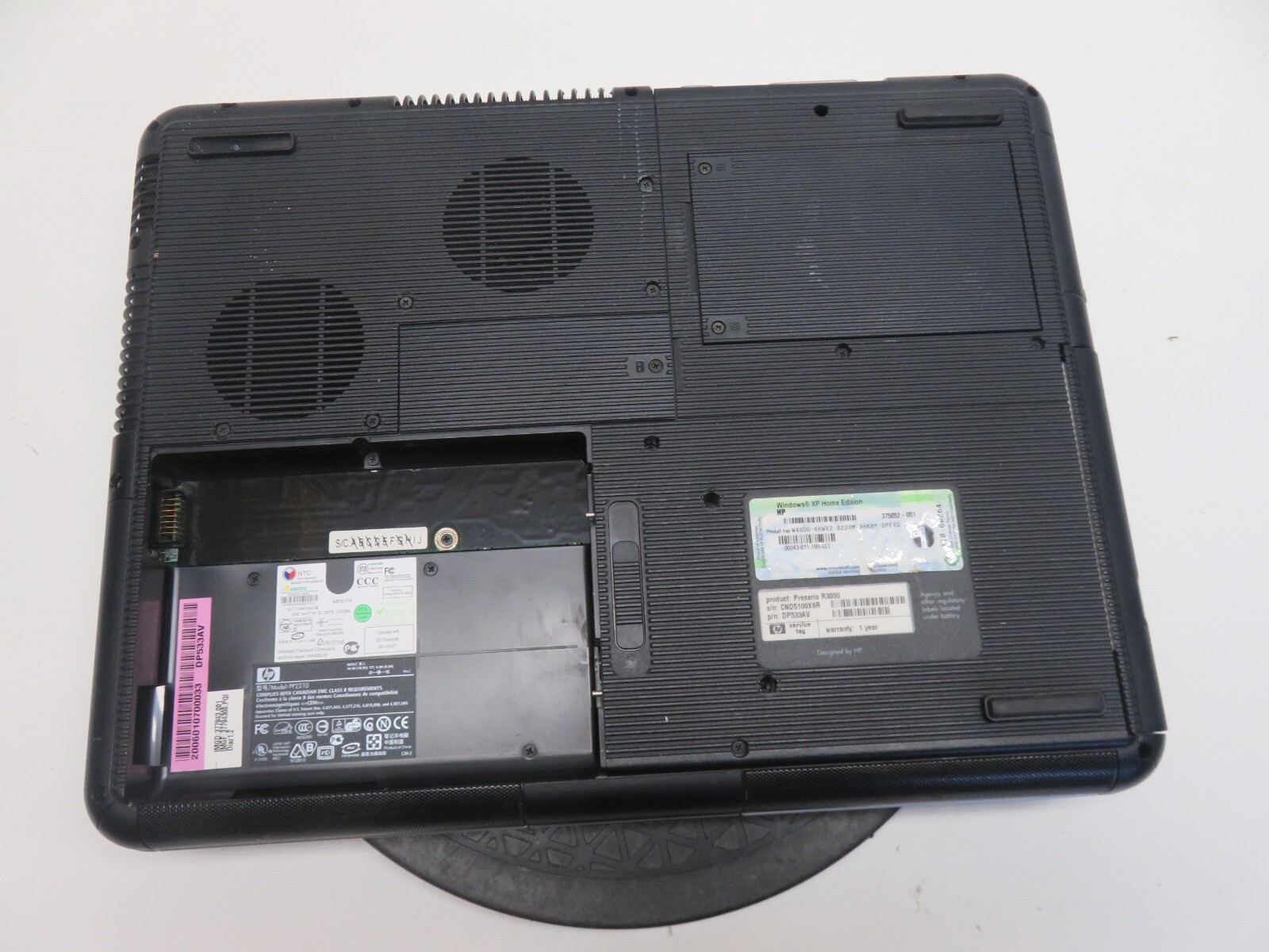 HP Compaq Presario R3000 R3200 Laptop AMD Athlon XP 512MB Ram No HDD or Battery
