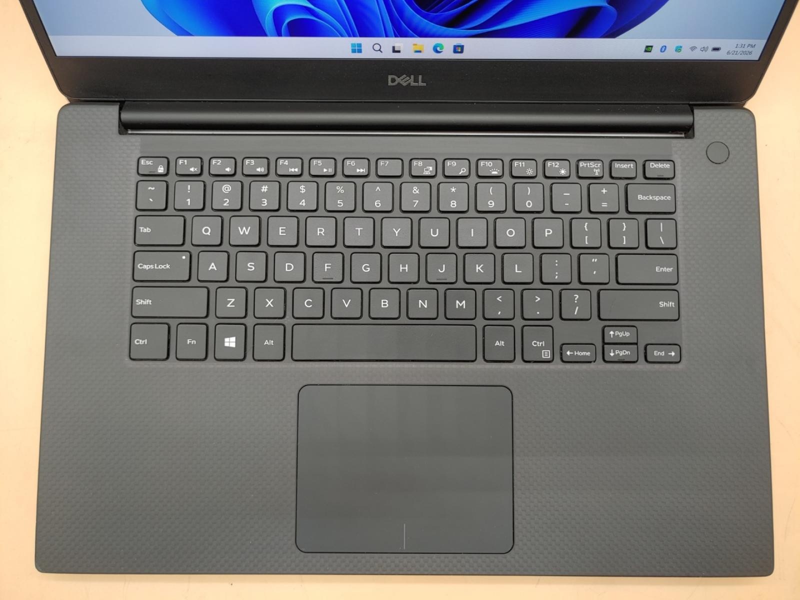 Dell XPS 15 7590 15.6″ i7-9750H 16GB 512GB M.2 SSD GTX 1650 Win11Pro **NO A/C**