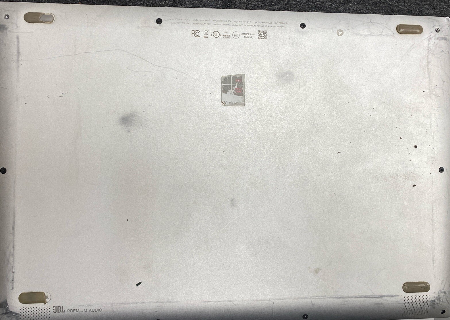 Lenovo Yoga 910-13IKB 80VF Keyboard Assembly And Battery