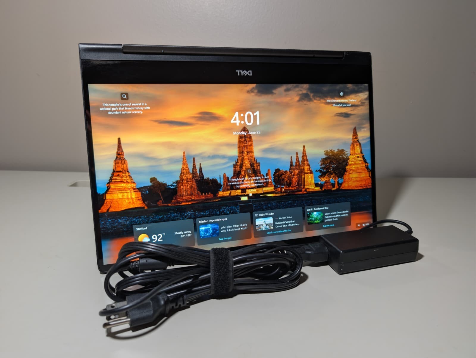 Dell Inspiron 15 7590 2n1 4K | i7 8th 16GB RAM 256GB SSD | NVIDIA MX250 Backlit