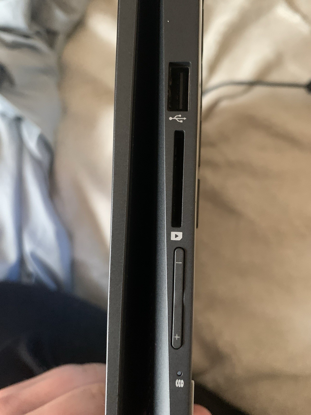 dell inspiron 11 3147 2 in 1 11.6″ Touch Pentium N3530 2.16GHZ 8GB 250GB W10