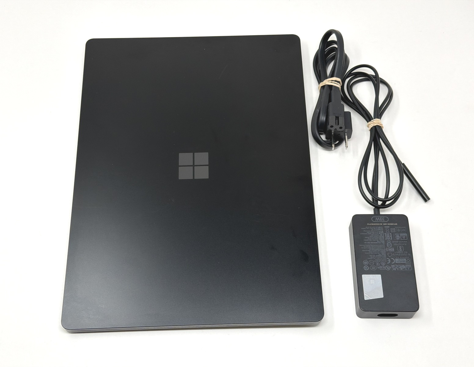 Microsoft Surface Laptop 6 13.5in Intel Core Ultra 5 256GB SSD 16GB RAM Good