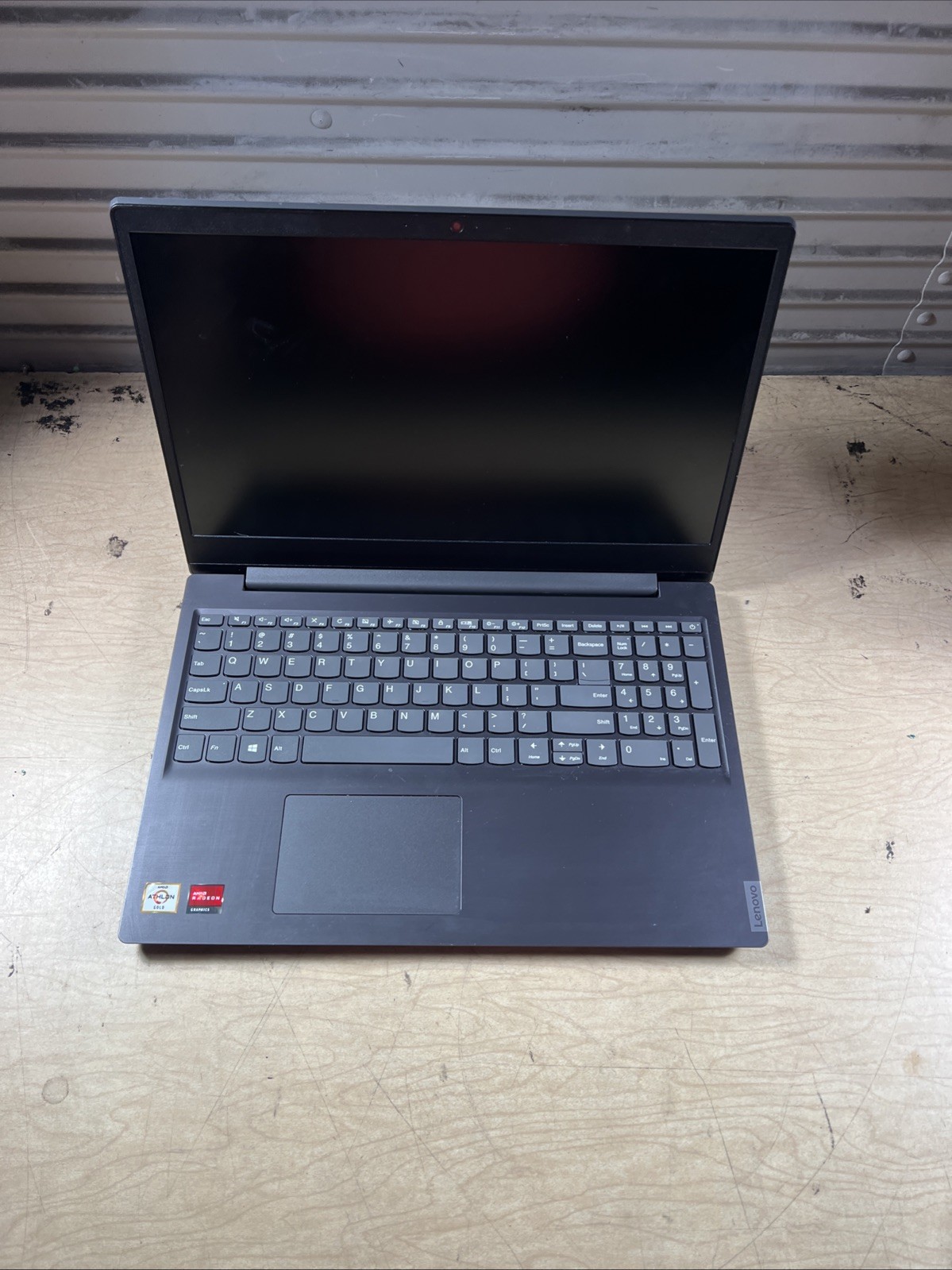 LENOVO V15-ADA AMD ATHLON GOLD 3150U 8GB RAM **NO HD/ NO CADDIE/ NO OS
