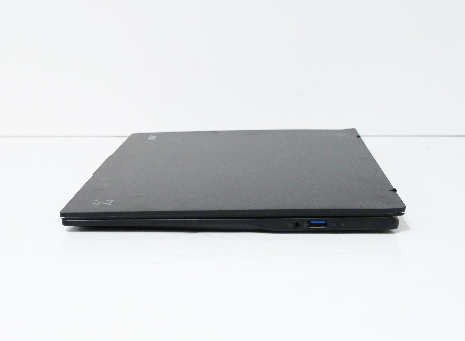 Acer Swift 16 SF16-51T 16″ Intel Core Ultra 7 256V 16GB 1TB SSD READ