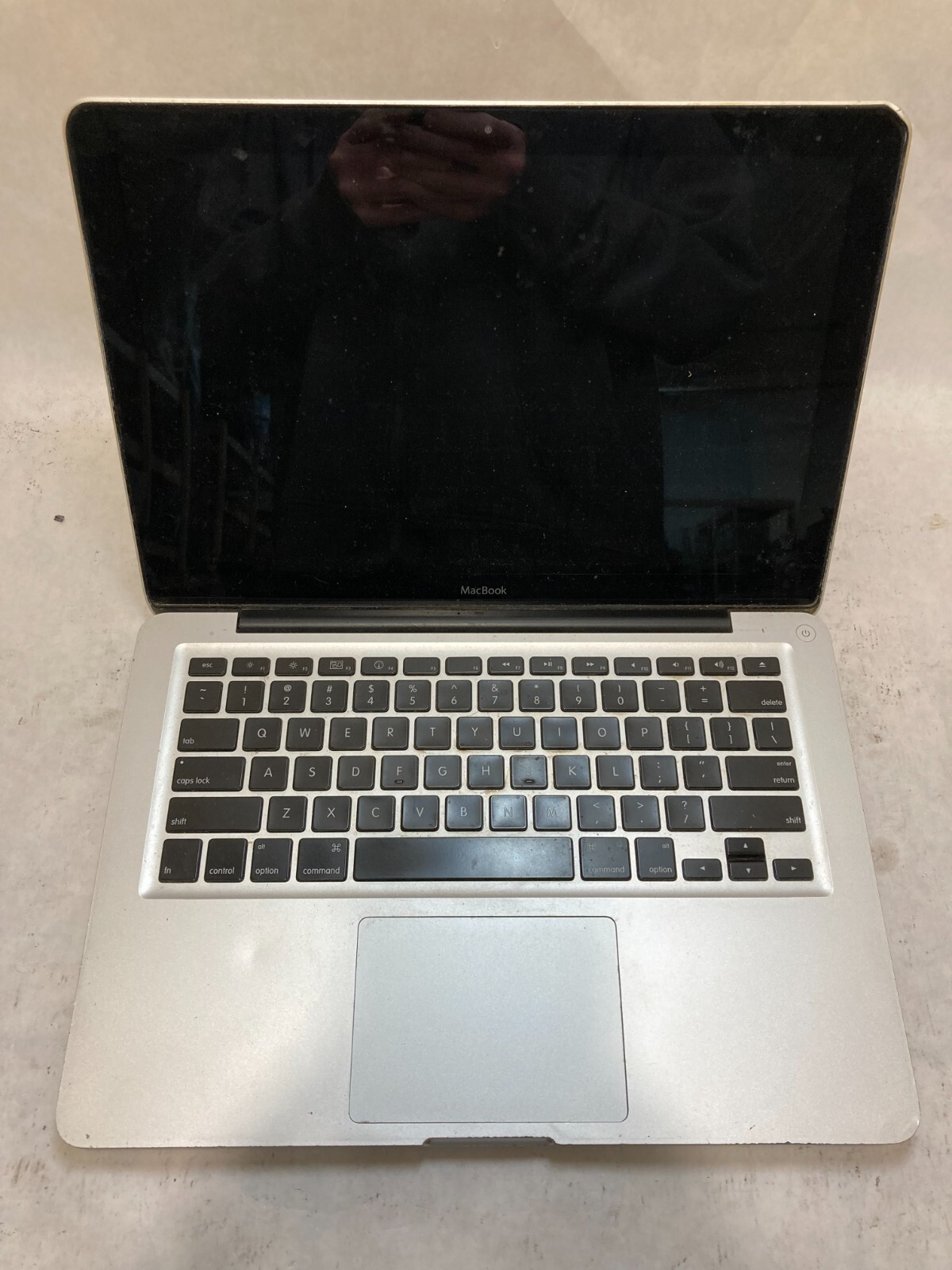 MacBook Pro 5,1 Late 2008 Laptop 13″ Intel Core 2 Duo 2.0GHz WON’T TURN ON -PP