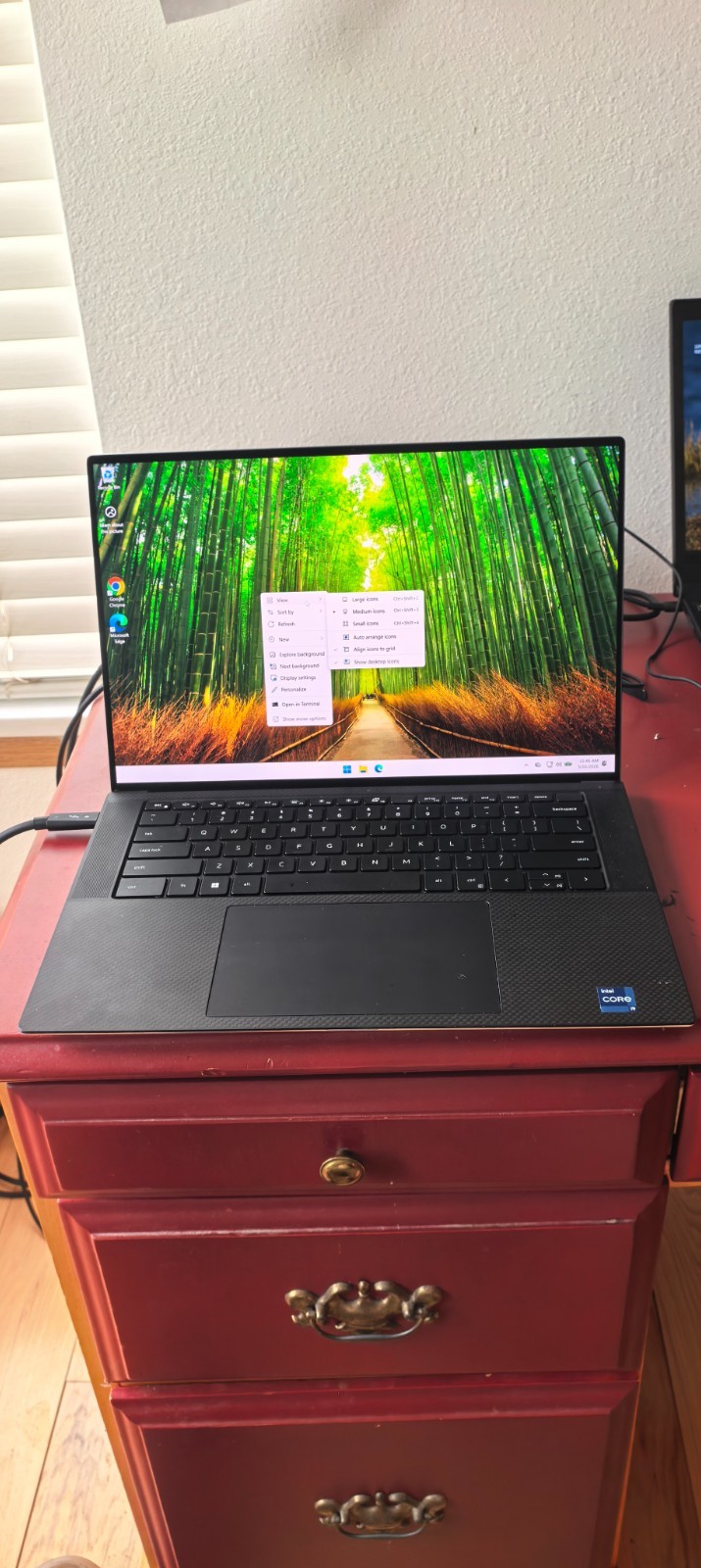 Dell XPS 15 9520 4K OLED ✔i9-12900HK ✔32GB RAM ✔1TB SSD ✔RTX 3050Ti ✔Very Good