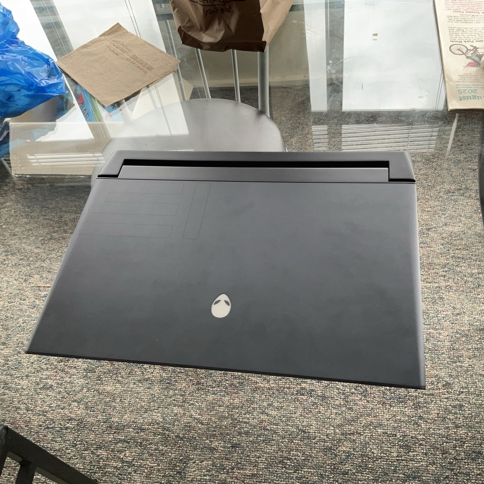 Alienware M15 R6 15.6″ (1TB SSD, Intel Core i7-10870H, RTX 3060, 32 GB RAM)