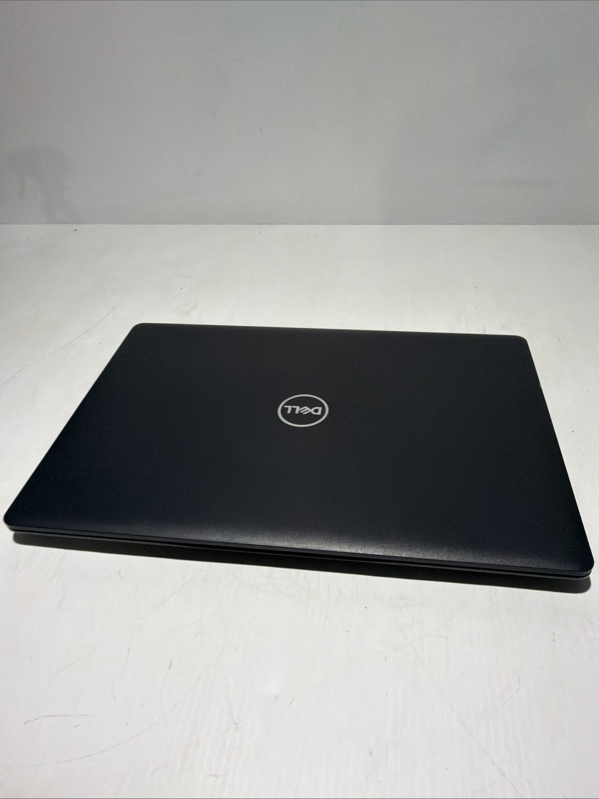 Dell Latitude 3590 15″ Laptop i7-8550U 4gb Ram No Drives Boots Bios