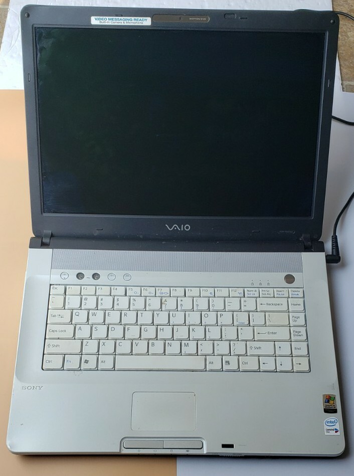 Sony VAIO PCG-7N2L 2GB RAM 100GB HDD WIFI BIOS TESTED