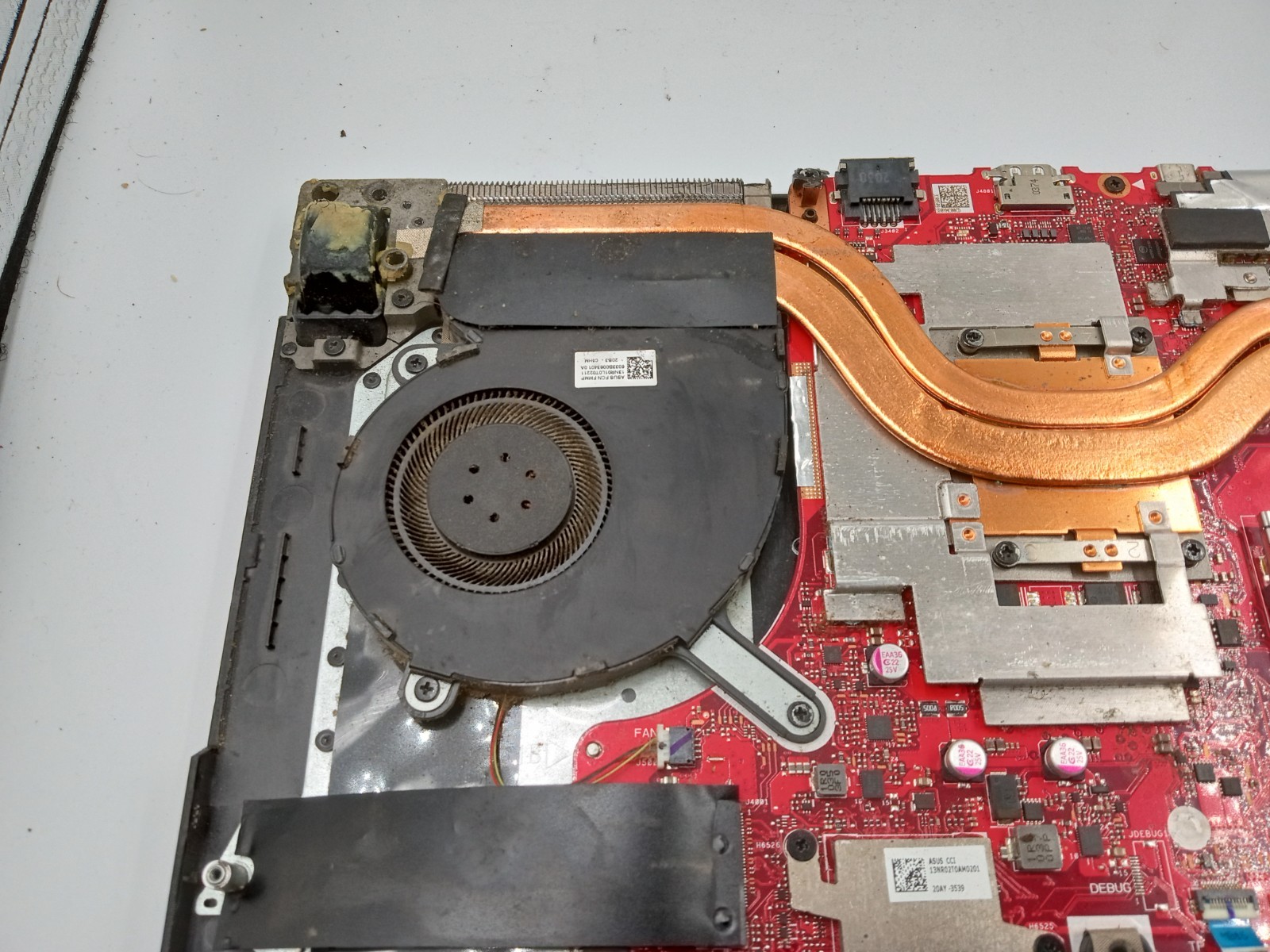 Asus ROG Strix G15 G512LI-BI7N10 Gaming i7-10750H GTX 1650 Ti – PARTS / REPAIR