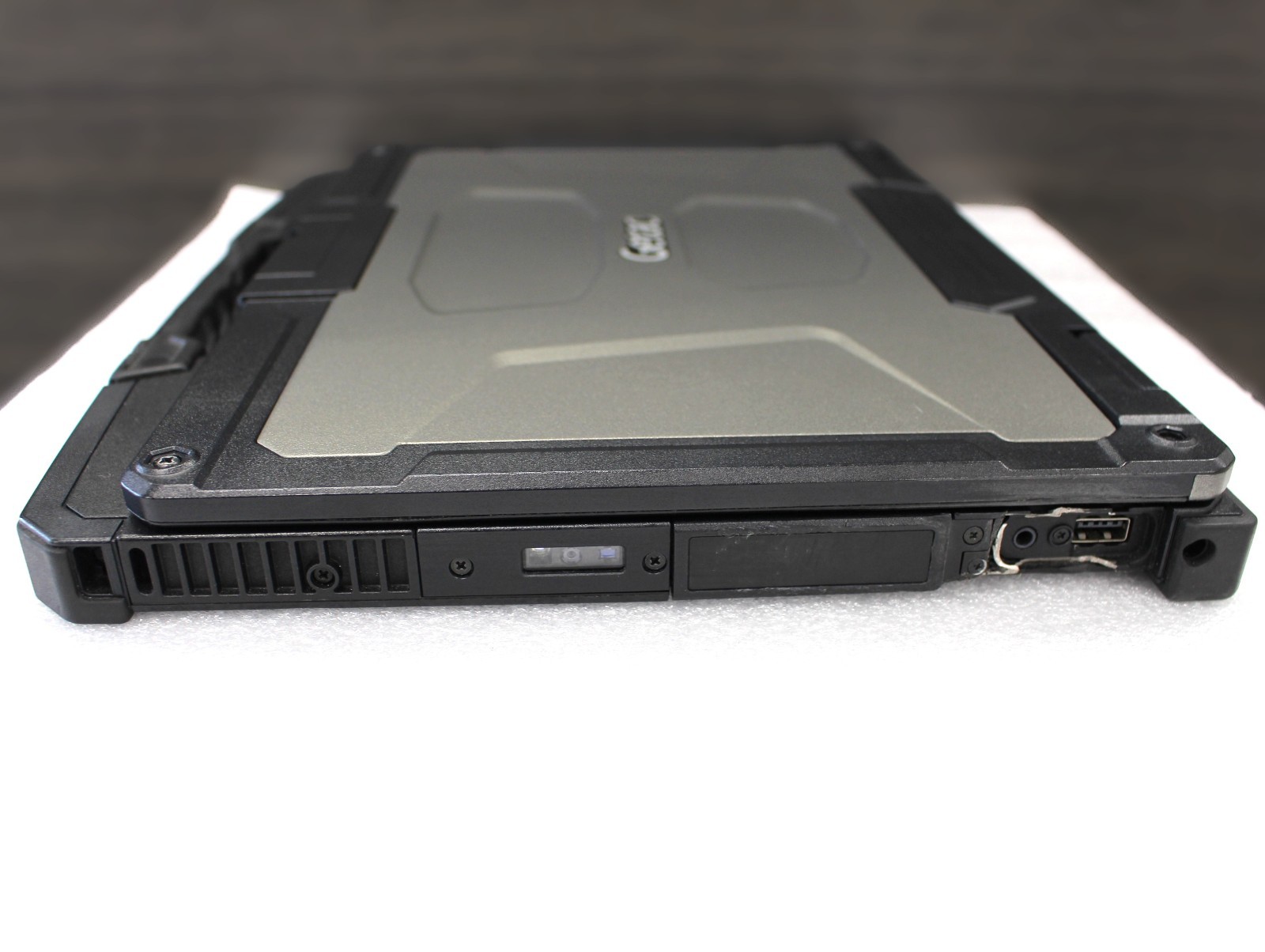 Getac B360 Rugged Laptop i5-10210U 256GB SSD 16GB RAM, Barcode/Smartcard Reader
