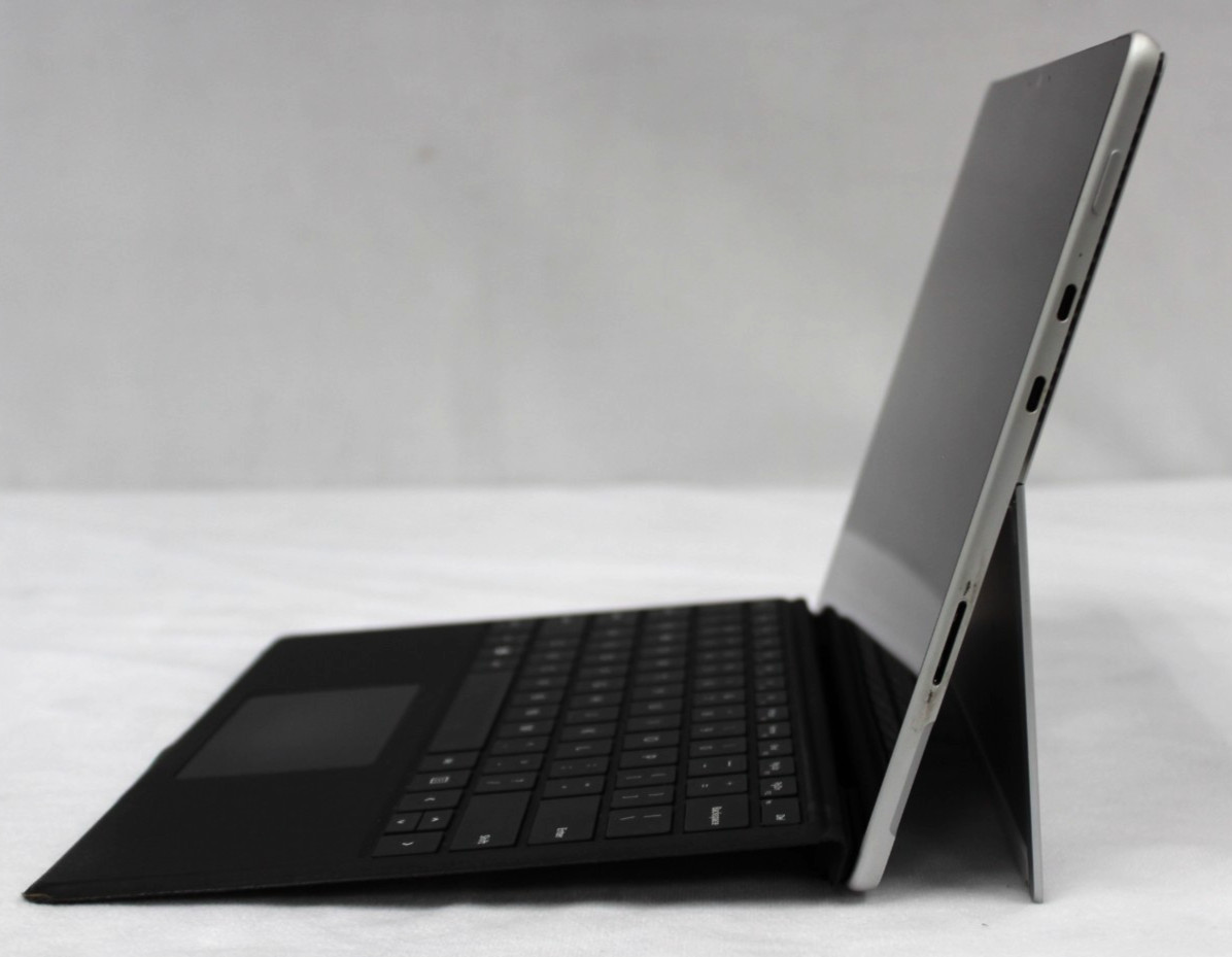 Microsoft Surface Pro 8 i7‑1185G7 16GB 1TB SSD 2‑in‑1 Tablet Iris Xe Graphics