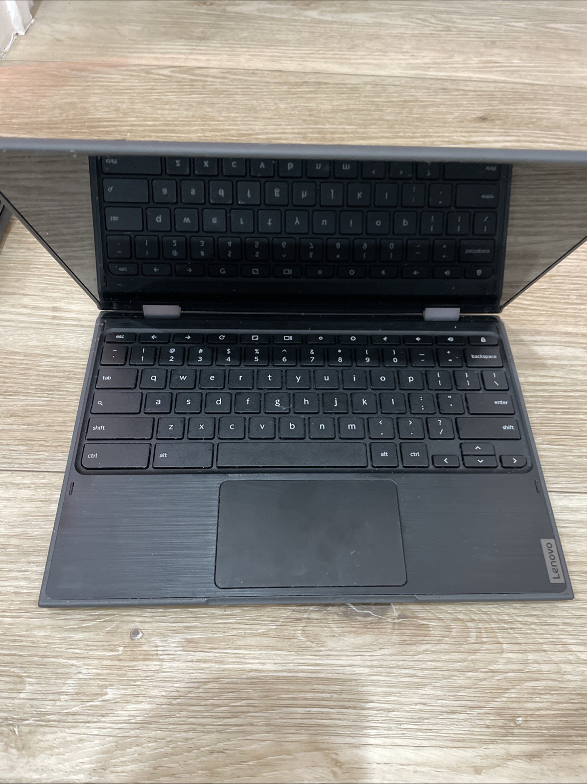 Lenovo 300E Windows 2nd Gen MTK ,11.6” 32gb MTK Mediatek Cpu 1.1GHz 4GB