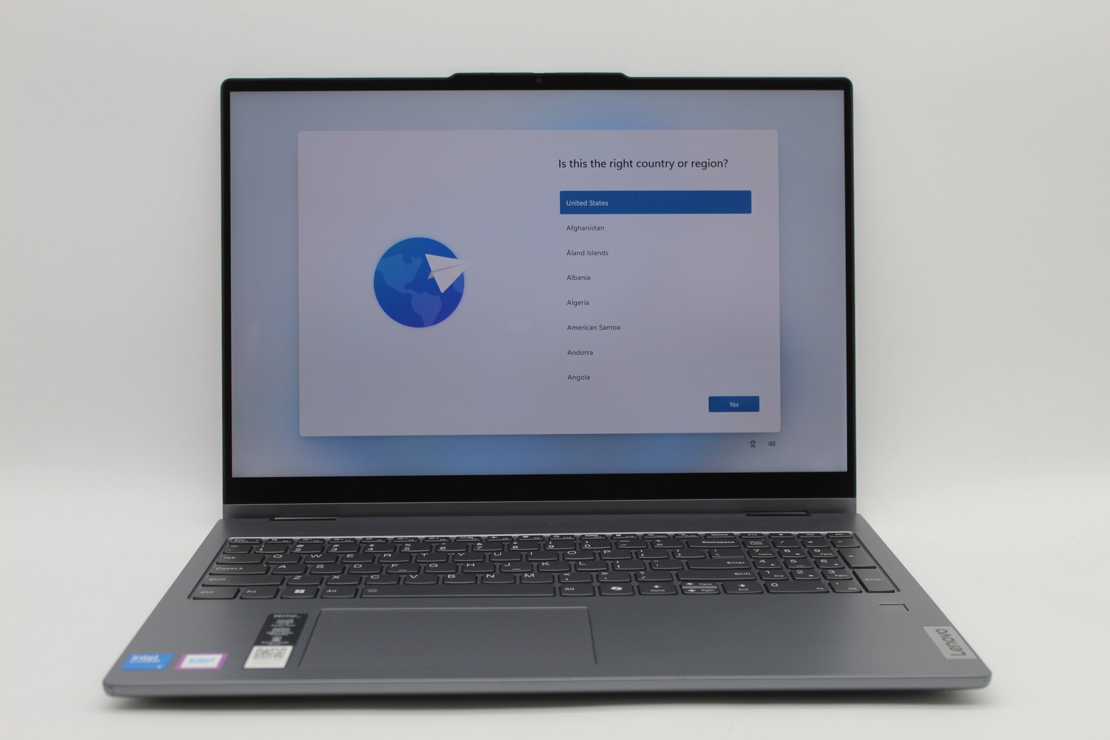 Lenovo IdeaPad 5 16″ Touch Intel Core 5 120U 1.4GHz 16GB 512GB SSD PC1744655