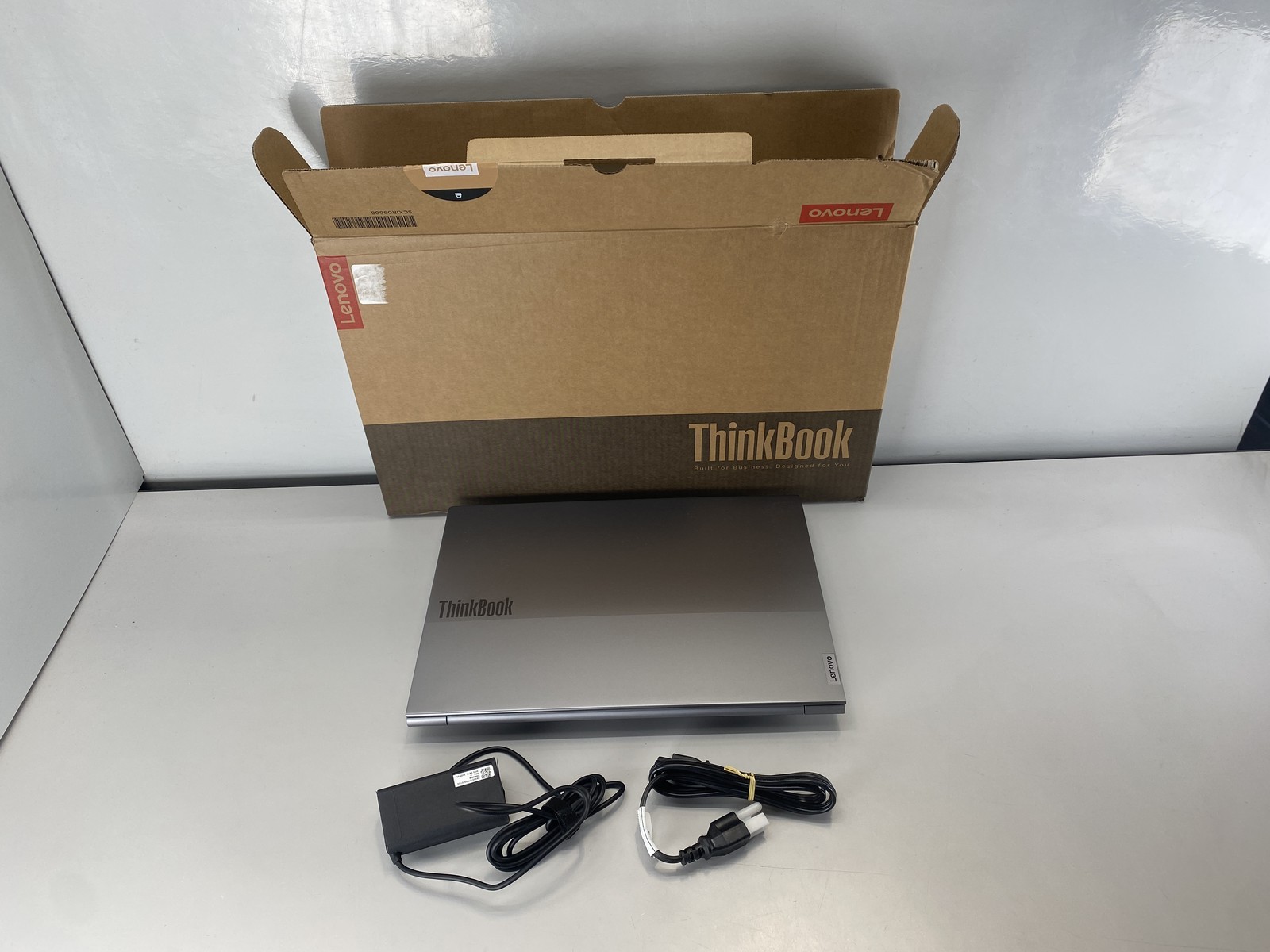 Lenovo Laptop ThinkBook 16 G8 16″ Intel Core 7 240H 512GB- Arctic Grey