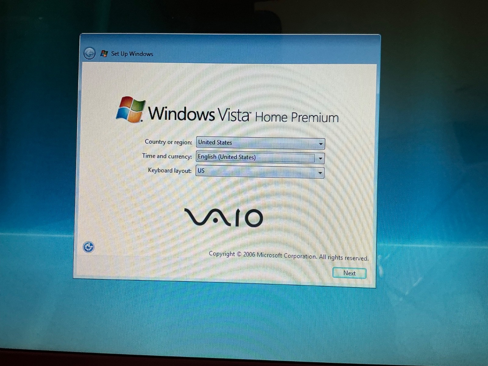 VTG SONY RED VAIO 15 INCH LAPTOP/ 14.1 INCH SCREEN W/NEW POWER CHARGER
