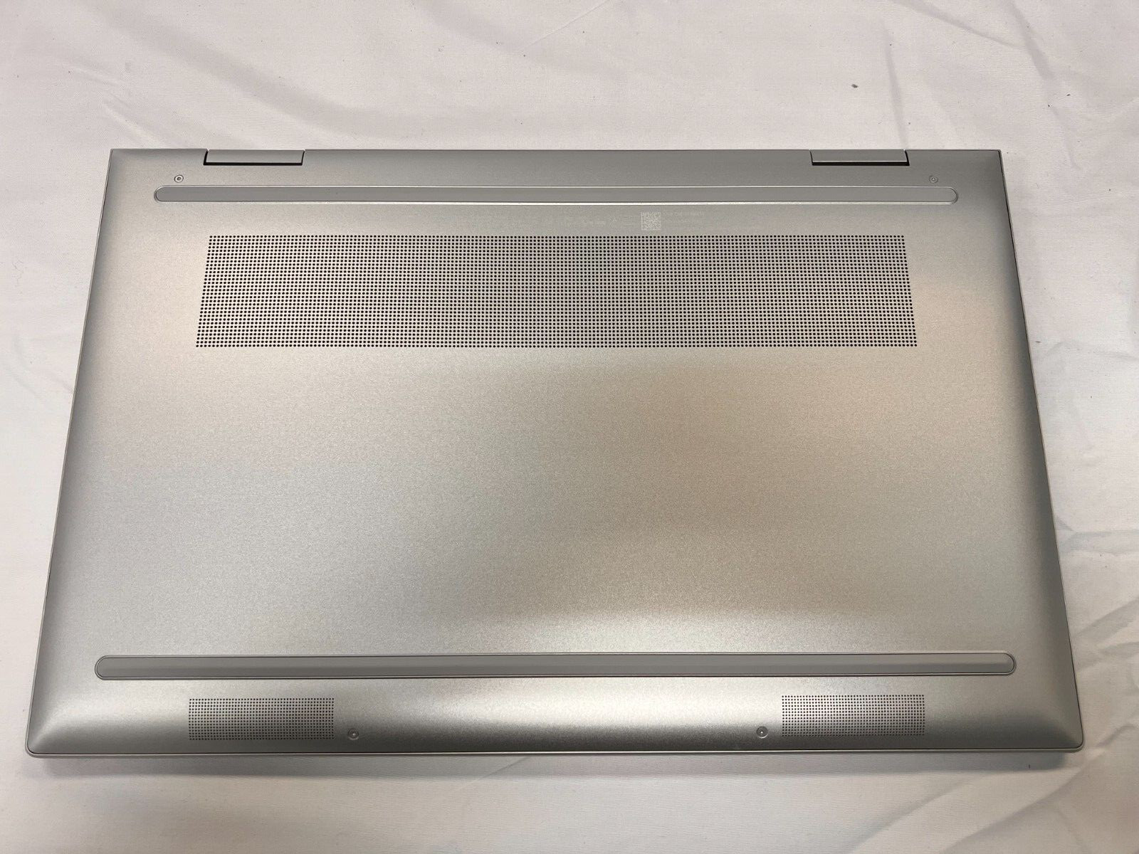 HP ENVY X360 2-IN-1 15t-ew000 549U9AV 15.6″FHD i5-1240P 8GB RAM 256GB SSD win11H