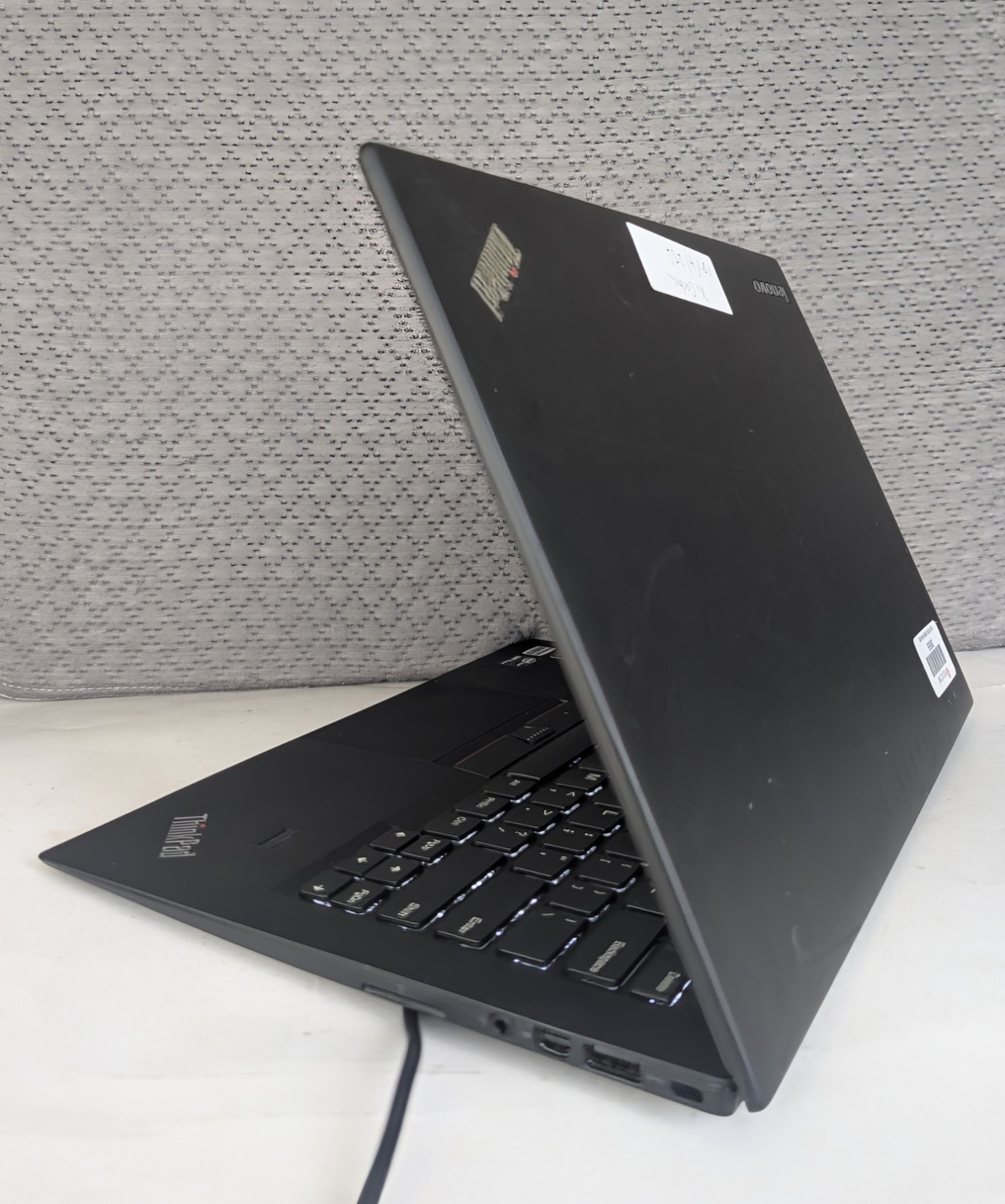 Lenovo ThinkPad X1 Carbon i5-3427 4GB 256GB SSD, BKLT KB Win 10Pro AC Adapter