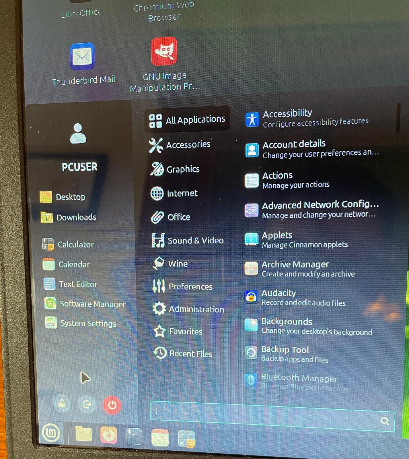 DELL INSPIRON 15-3537 Laptop 15″ i5 256gb+1tb Linux Mint 22.3-extras-12