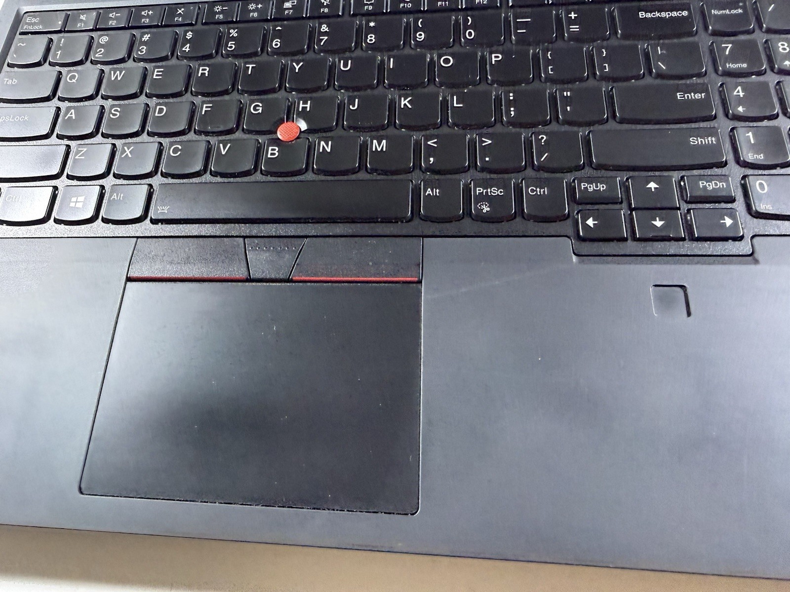 LENOVO THINKPAD P15 GEN 1 | CORE I7-10850H 256GB 16GB RAM WIN 11 NVIDIA T2000