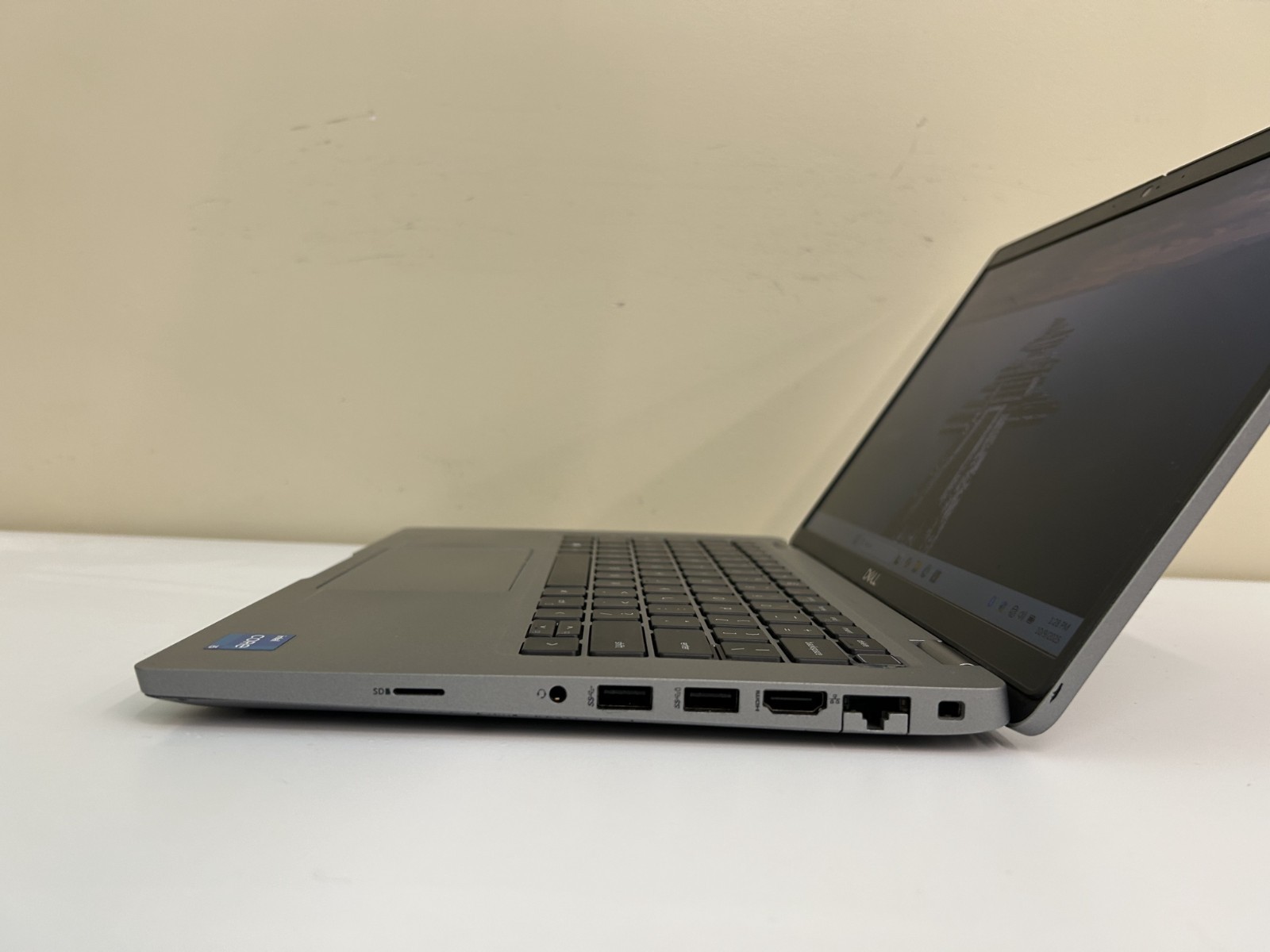Laptop Dell Latitude 5420 14″ Intel Core i5-1145G7 512GB SSD 32GB RAM Win 11 Pro