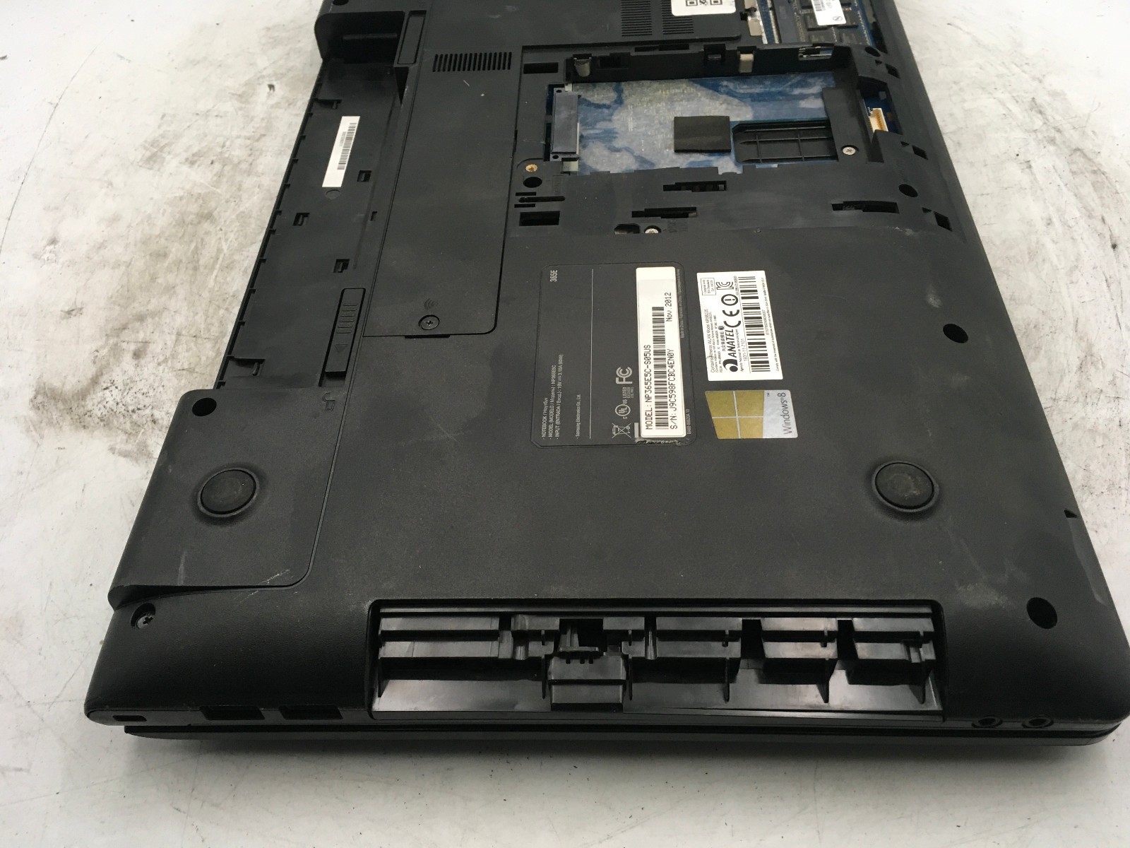 SAMSUNG NP365E5C – BOOTS TO BIOS – AMD A6 4400M – 2GB RAM – 15″ – NO OS -READ-BB