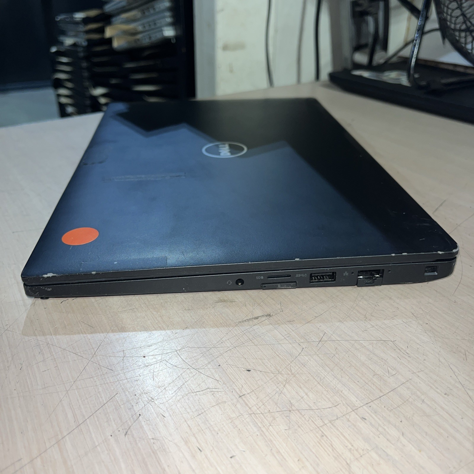 DELL LATITUDE 7480 INTEL CORE I7-7600U 8GB RAM NO HD ,