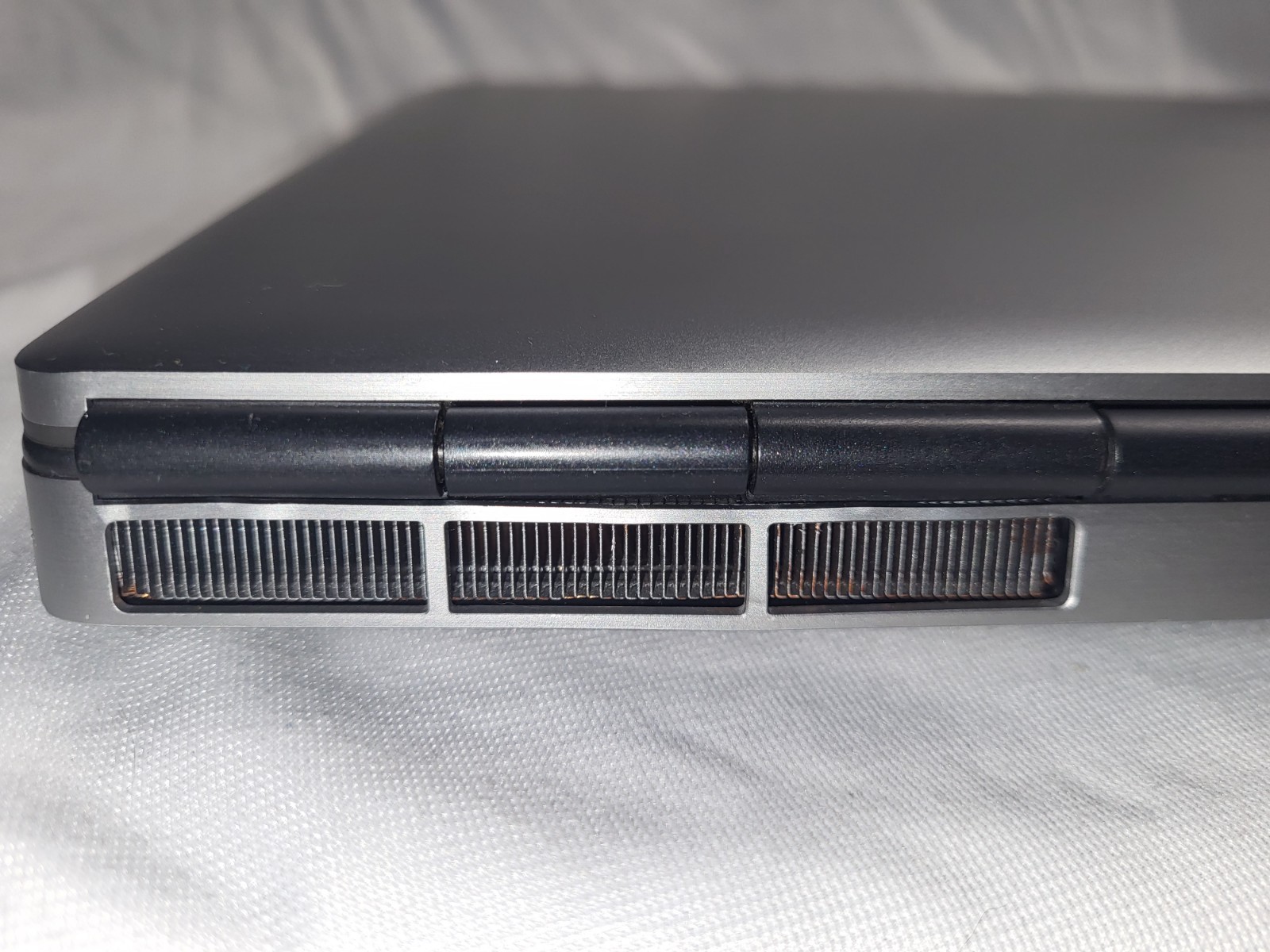 Dell Precision 7760 17.3″ Nvidia RTX A5000 i7 2.5Ghz 16GB 256 SSD Win 11 Pro