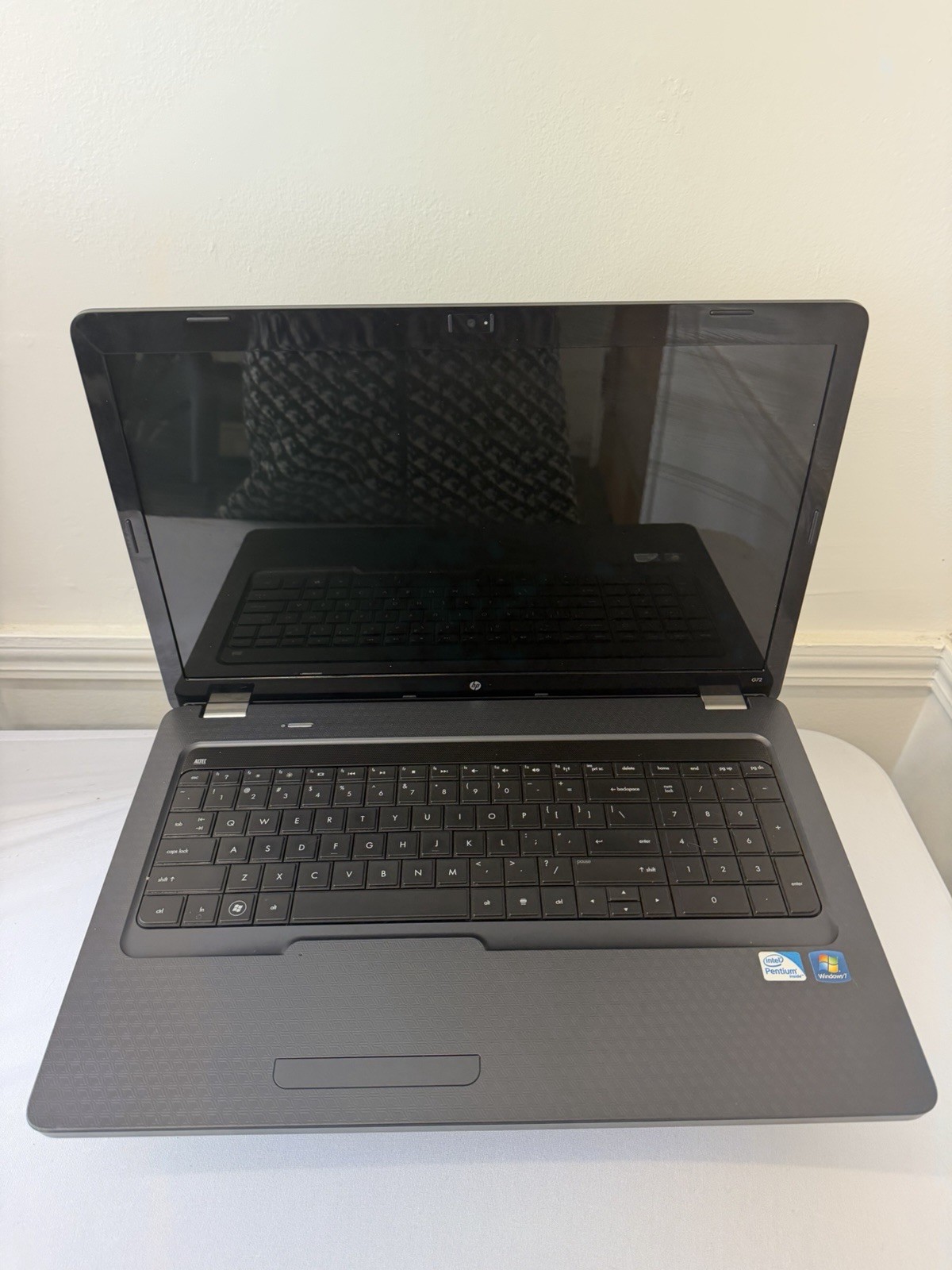 HP G72-B63NR Laptop – Good Screen – Intel Pentium P6100 – Read Des