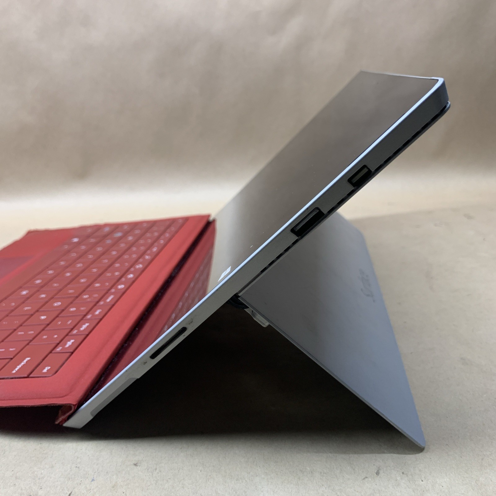 Microsoft Surface Pro 3 i5-4300U@1.9GHz, 8GB RAM, 256GB SSD, W10P
