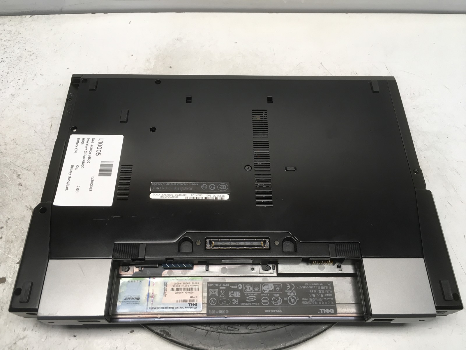 Dell Latitude E6500 Intel Core 2 Duo P8400 2.26GHz 2 GB NO HDD No Batt