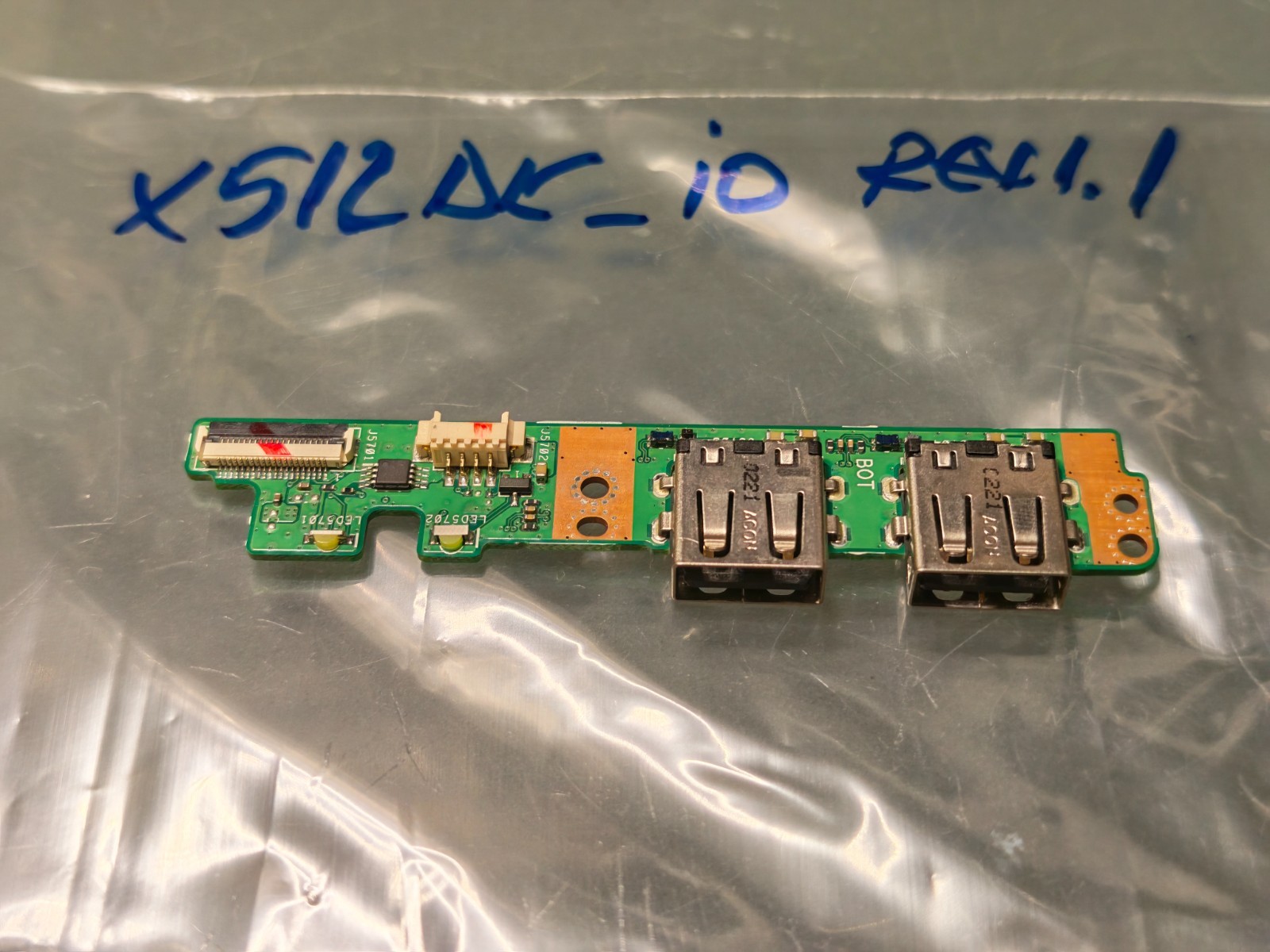 ASUS X512D F512D CARD 2 USB LED PORT X512DK_IO REV. 1.1 #