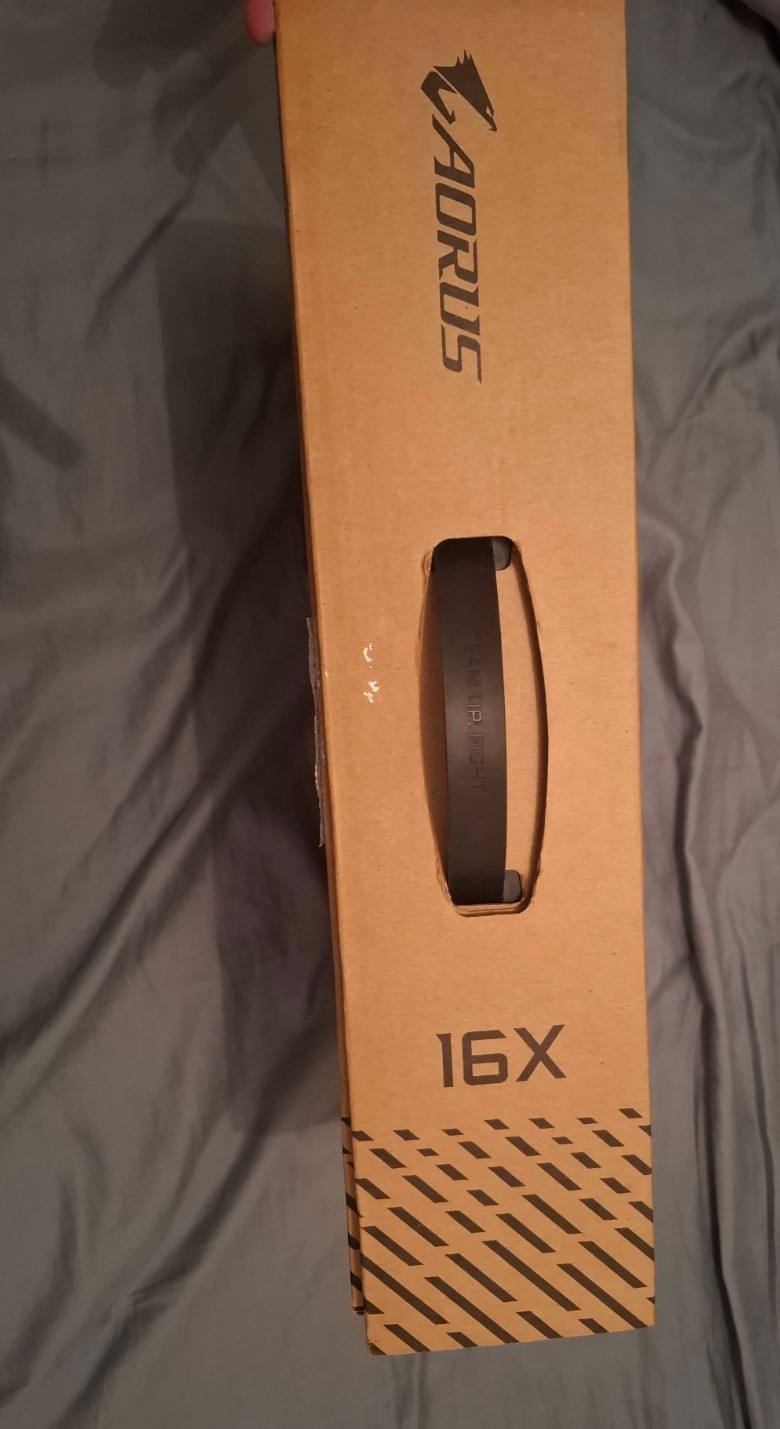 AORUS 16X (2024) 9SG- INCLUDES CHARGER & ORIGINAL BOX, LIKE NEW- GREAT CONDITION
