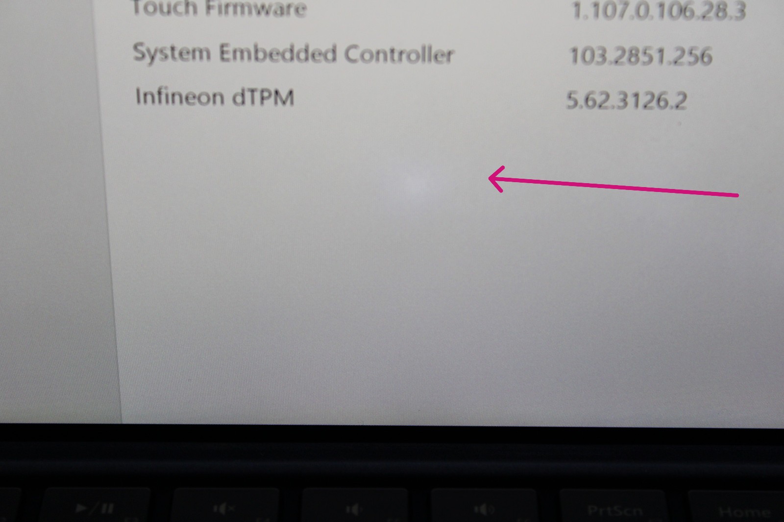 Microsoft Surface Pro 4 1724 m5-6Y30 4GB RAM 128GB SSD No OS